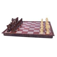 Woody Magnetic Travel Chess Set